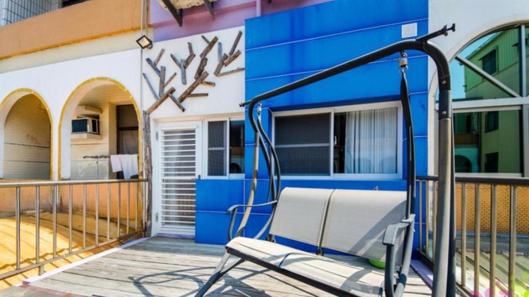 小黑琵416輕旅 Little Happy Hostel Tainan Eksteriør billede