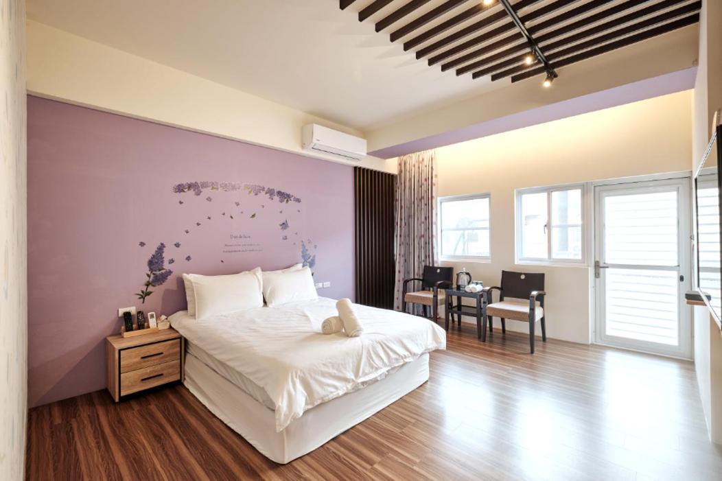 小黑琵416輕旅 Little Happy Hostel Tainan Eksteriør billede